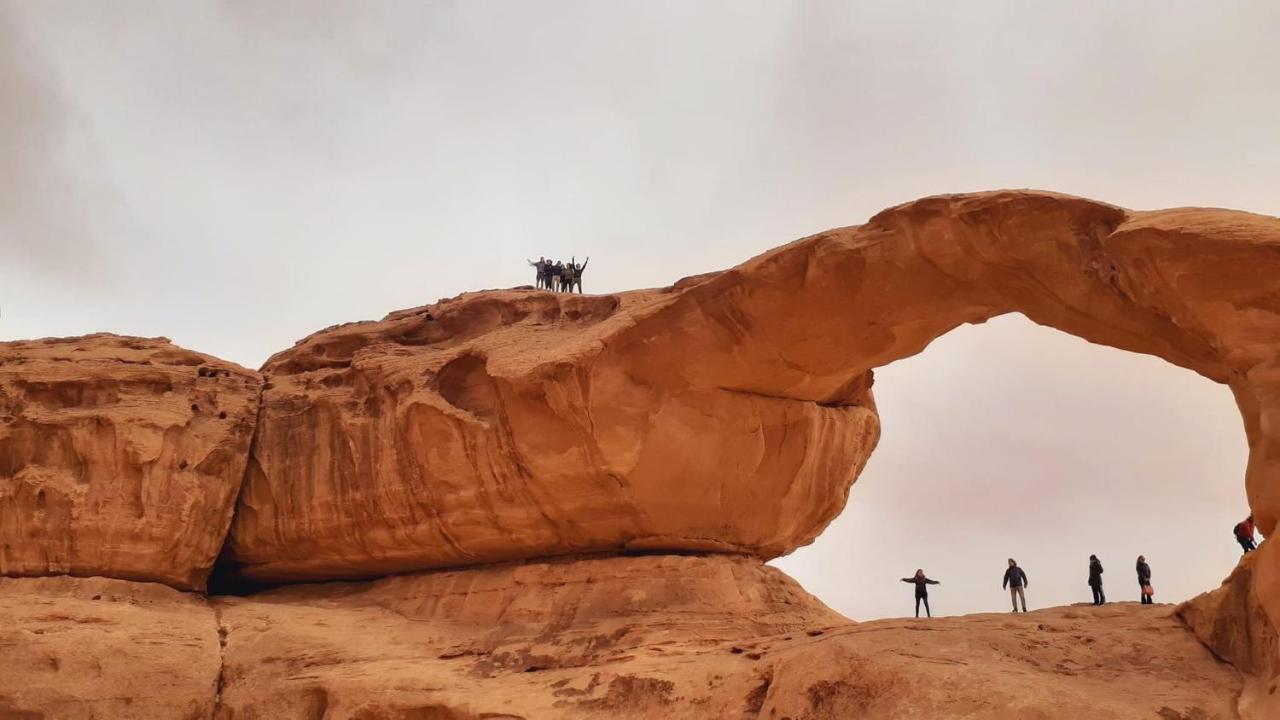 Wadi Rum Noor Camp Exterior photo